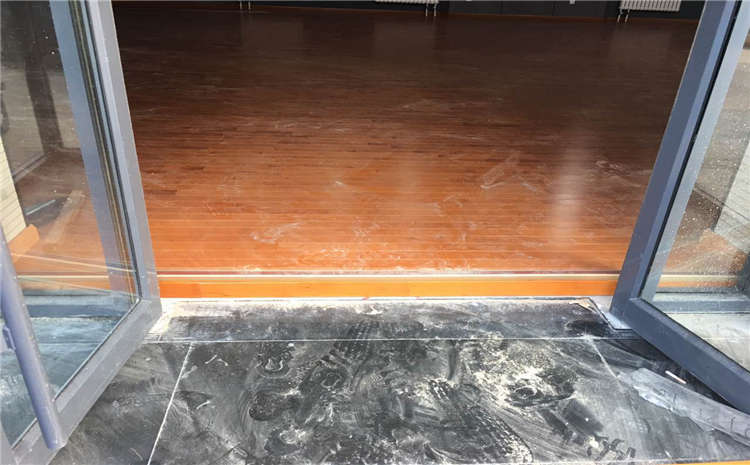 蘭州體育木地板多少錢一平米