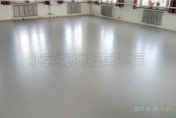 �����֘I�Ĺ��F�赸���z�ɹ�����