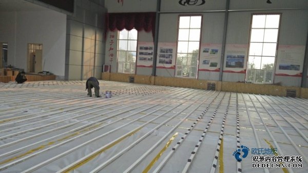 專(zhuān)業(yè)籃球木地板施工技術(shù)